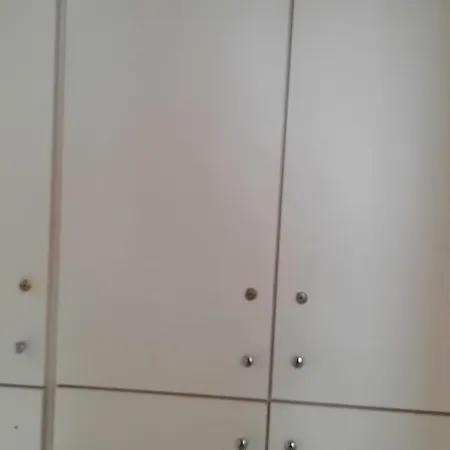 Quarto em Acomodações Particulares Passenger Guest *